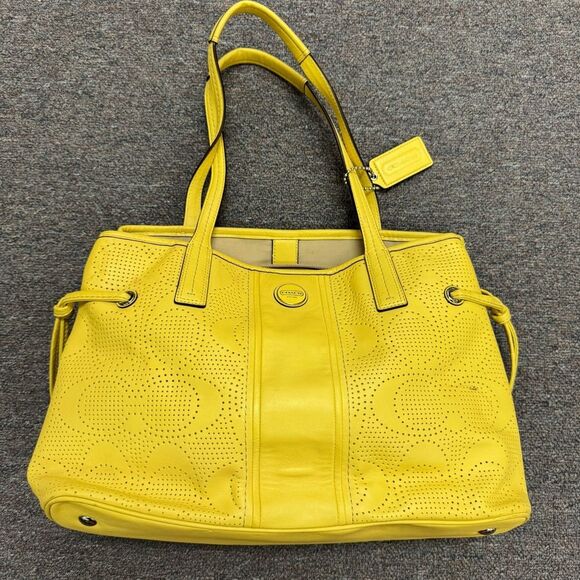 Coach Vintage Yellow Purse - Picture 1 of 9